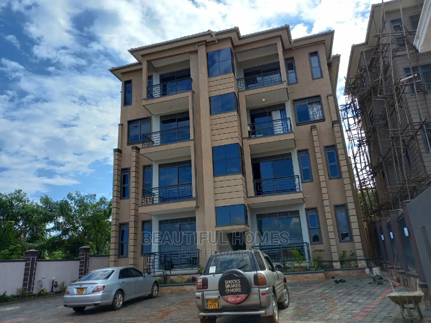 Furnished 2bdrm Block of Flats in Kisaasi Tarmack, Nakawa for Sale in Nakawa