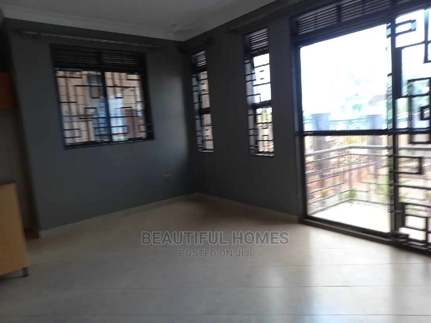 Furnished 2bdrm Block of Flats in Kisaasi Tarmack, Nakawa for Sale in Nakawa