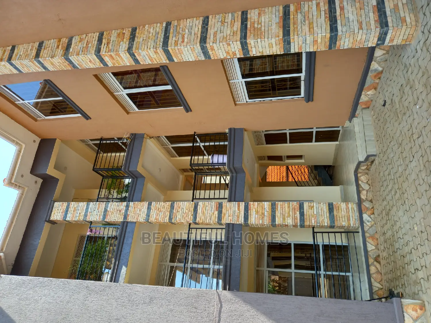 Furnished 2bdrm Apartment in Najjera, Central Division for Sale in Central Division