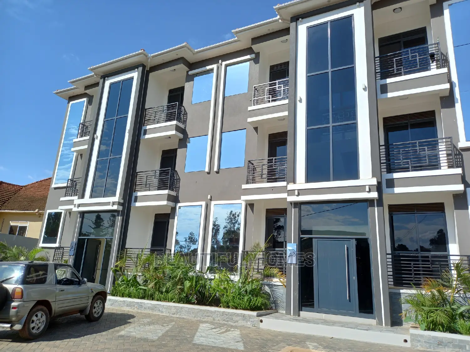 Furnished 2bdrm Apartment in Kyanja Tarmack, Nakawa for Sale in Nakawa