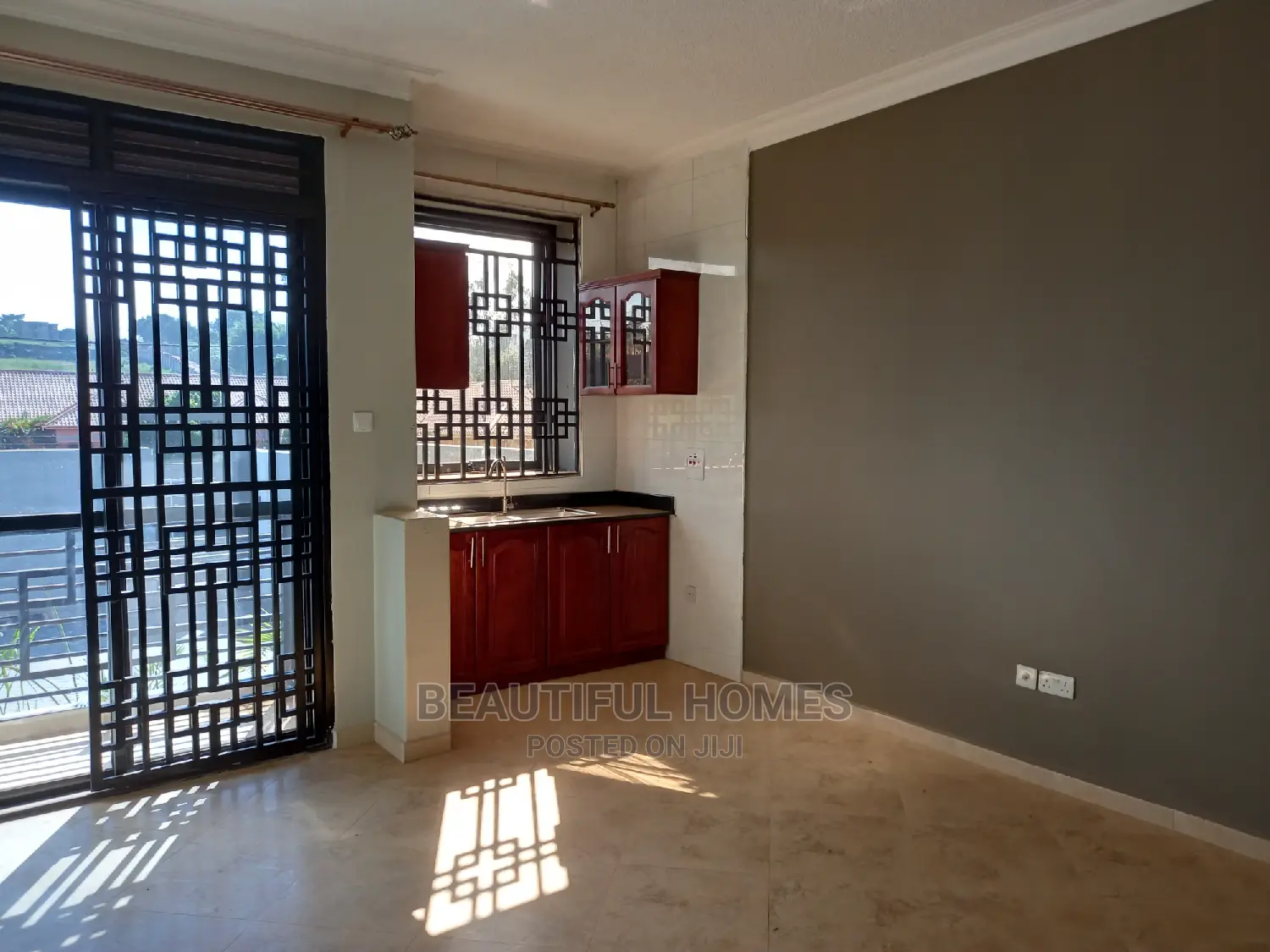 Furnished 2bdrm Apartment in Kyanja Tarmack, Nakawa for Sale in Nakawa