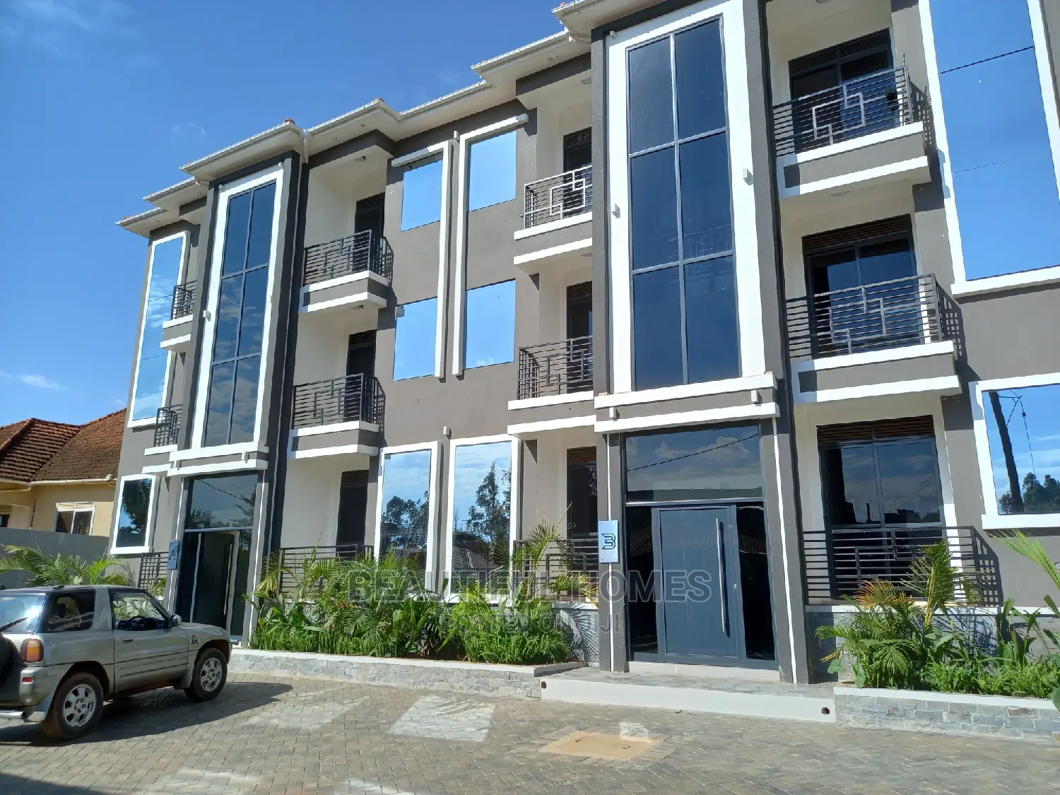 Furnished 2bdrm Apartment in Tarmack, Central Division for Sale in Central Division