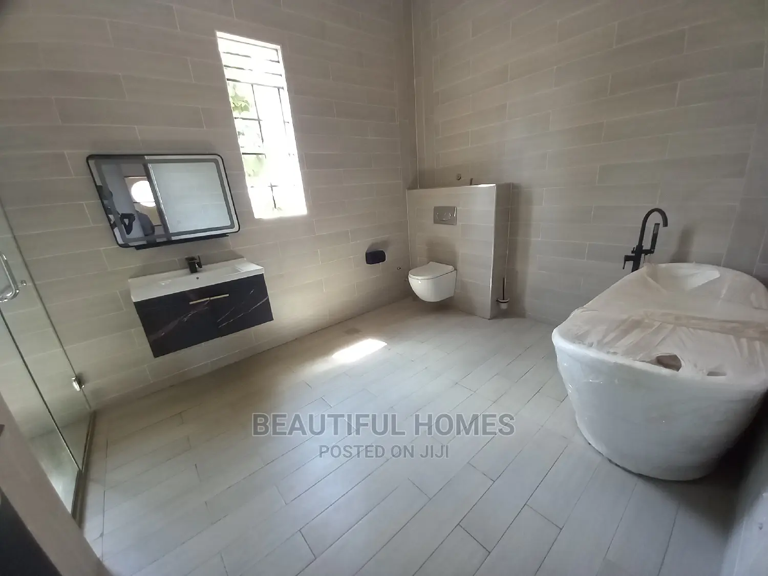Furnished 4bdrm House in Tarmack, Kira for Sale in Kira