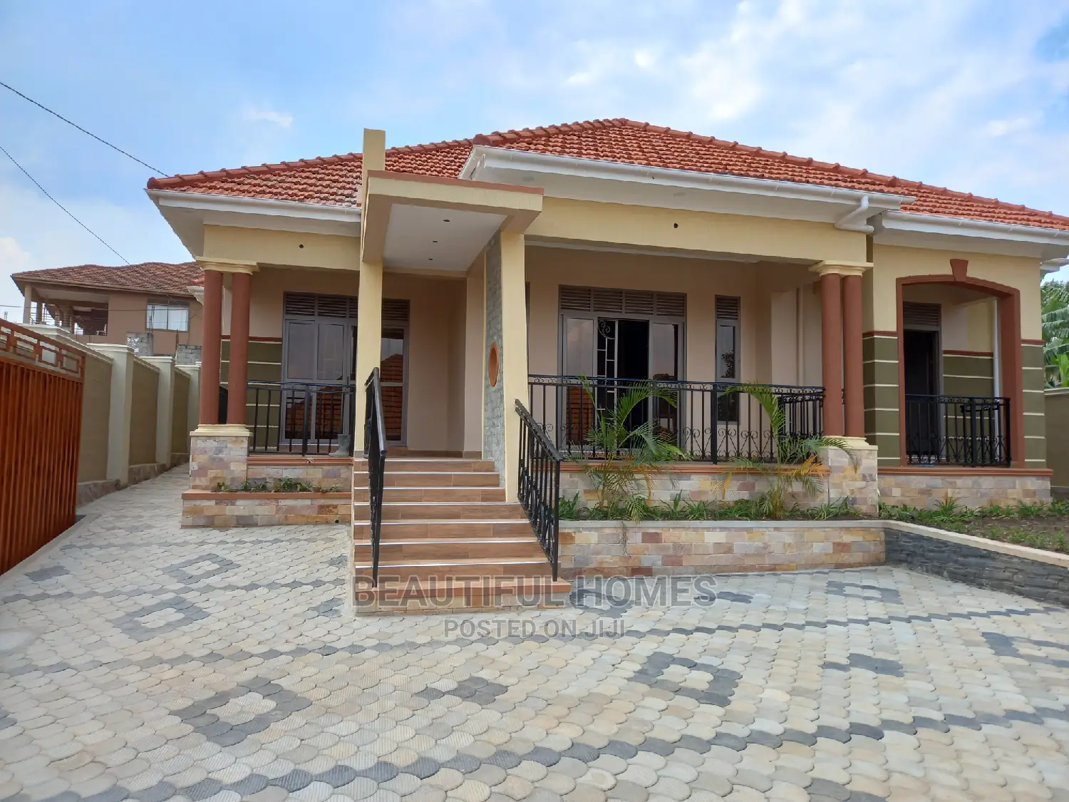 Furnished 4bdrm House in Kira for Sale in Kira