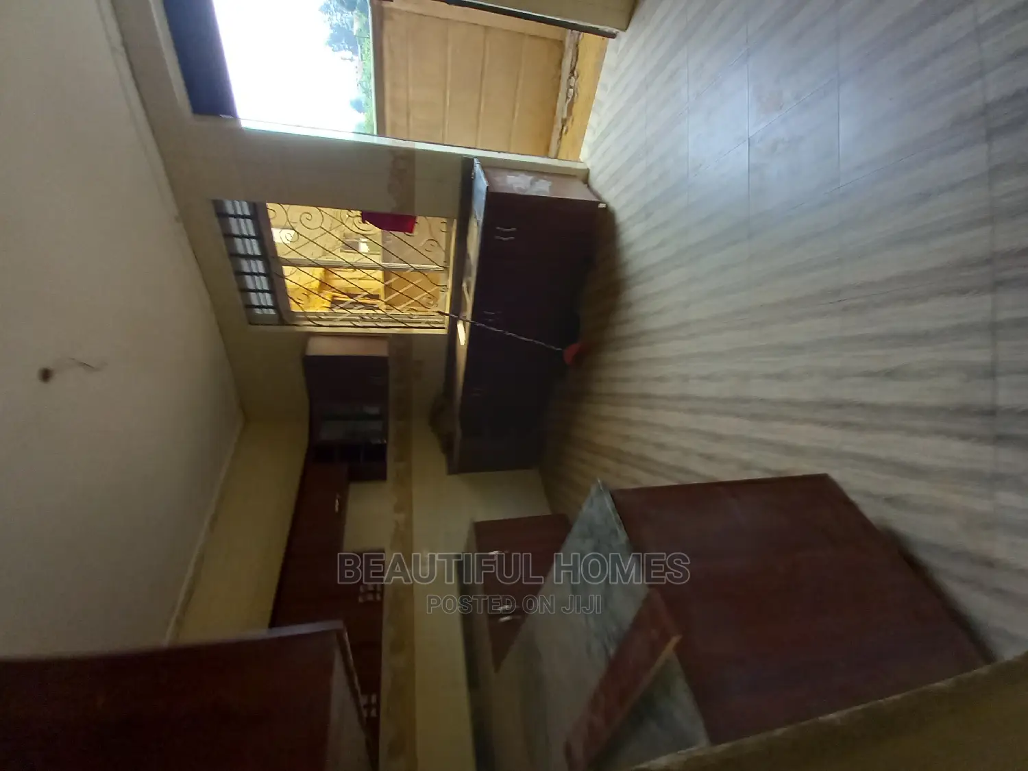 Furnished 4bdrm Mansion in Diplomat Village, Kira for Sale in Kira