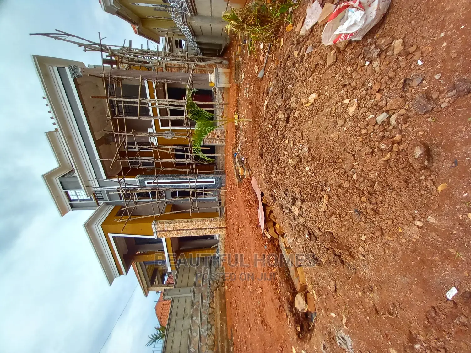 Furnished 5bdrm Maisonette in Gorgeous, Kira for Sale in Kira