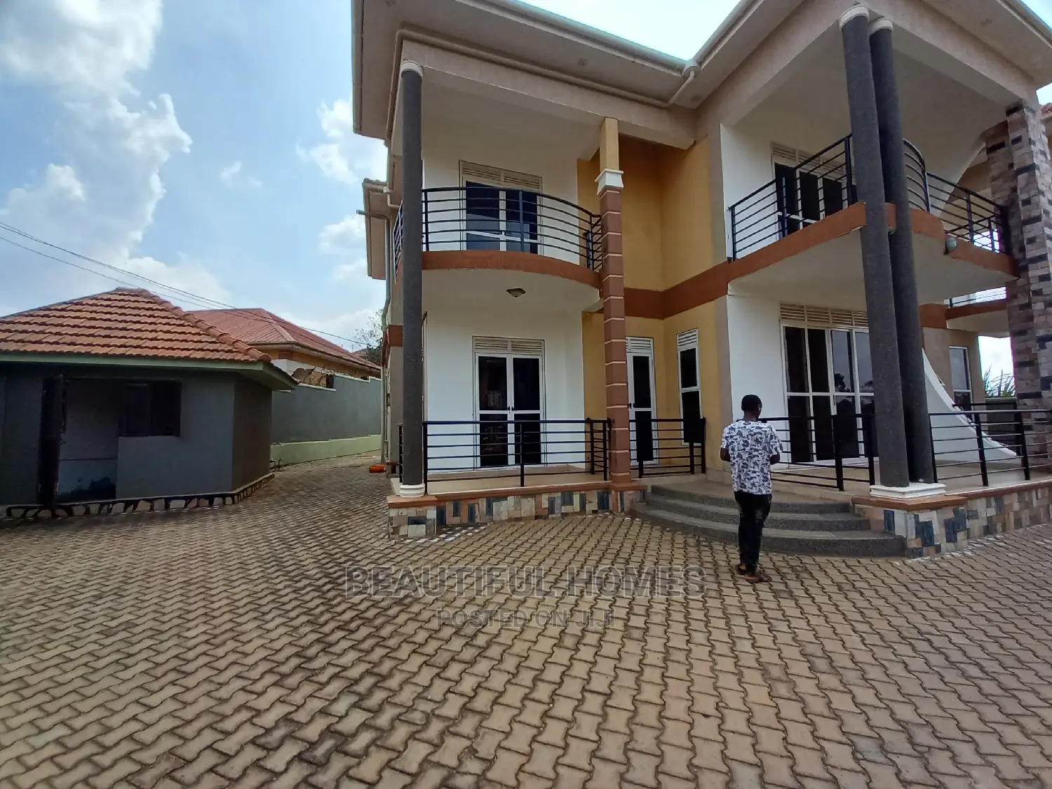 Furnished 6bdrm Mansion in Najjera, Kira for Sale in Kira