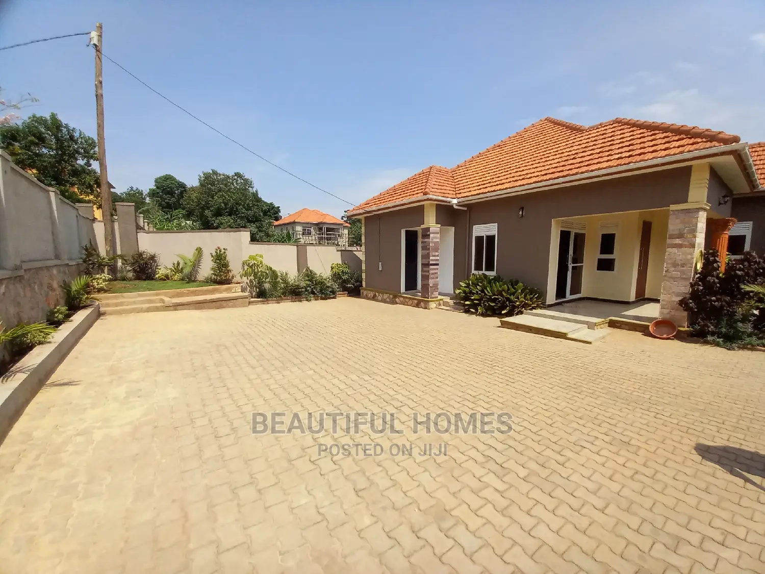 Furnished 4bdrm Bungalow in Kira for Sale in Kira