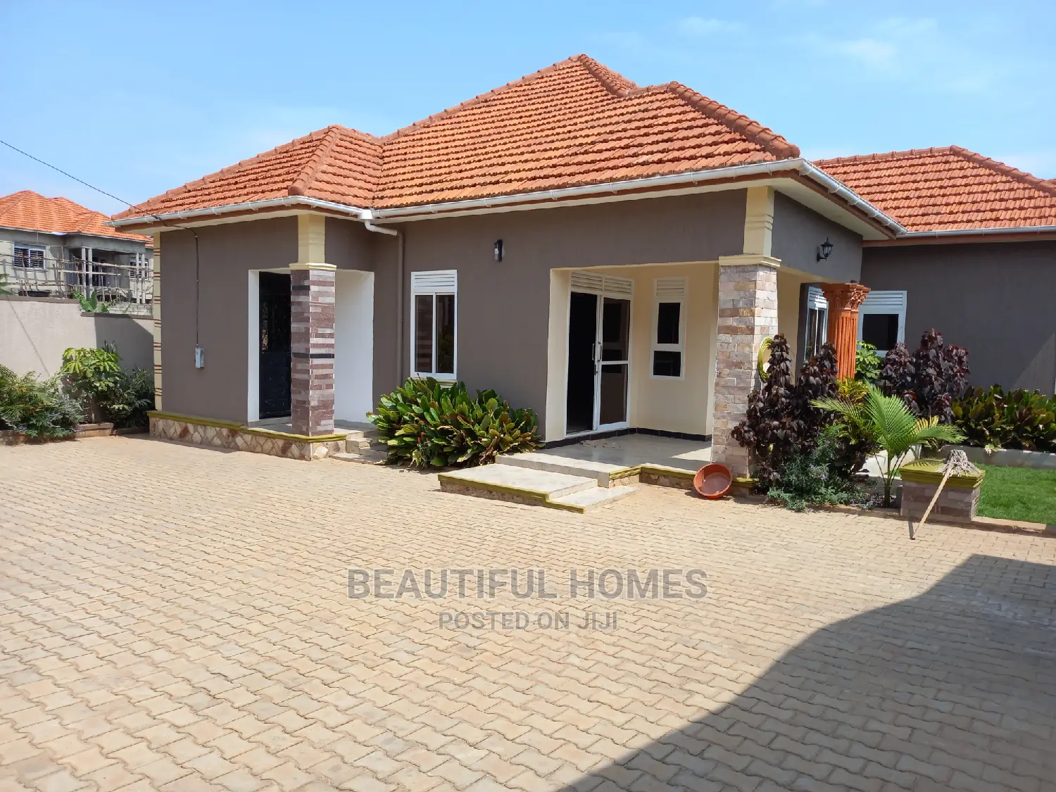 Furnished 4bdrm House in Kira for Sale in Kira