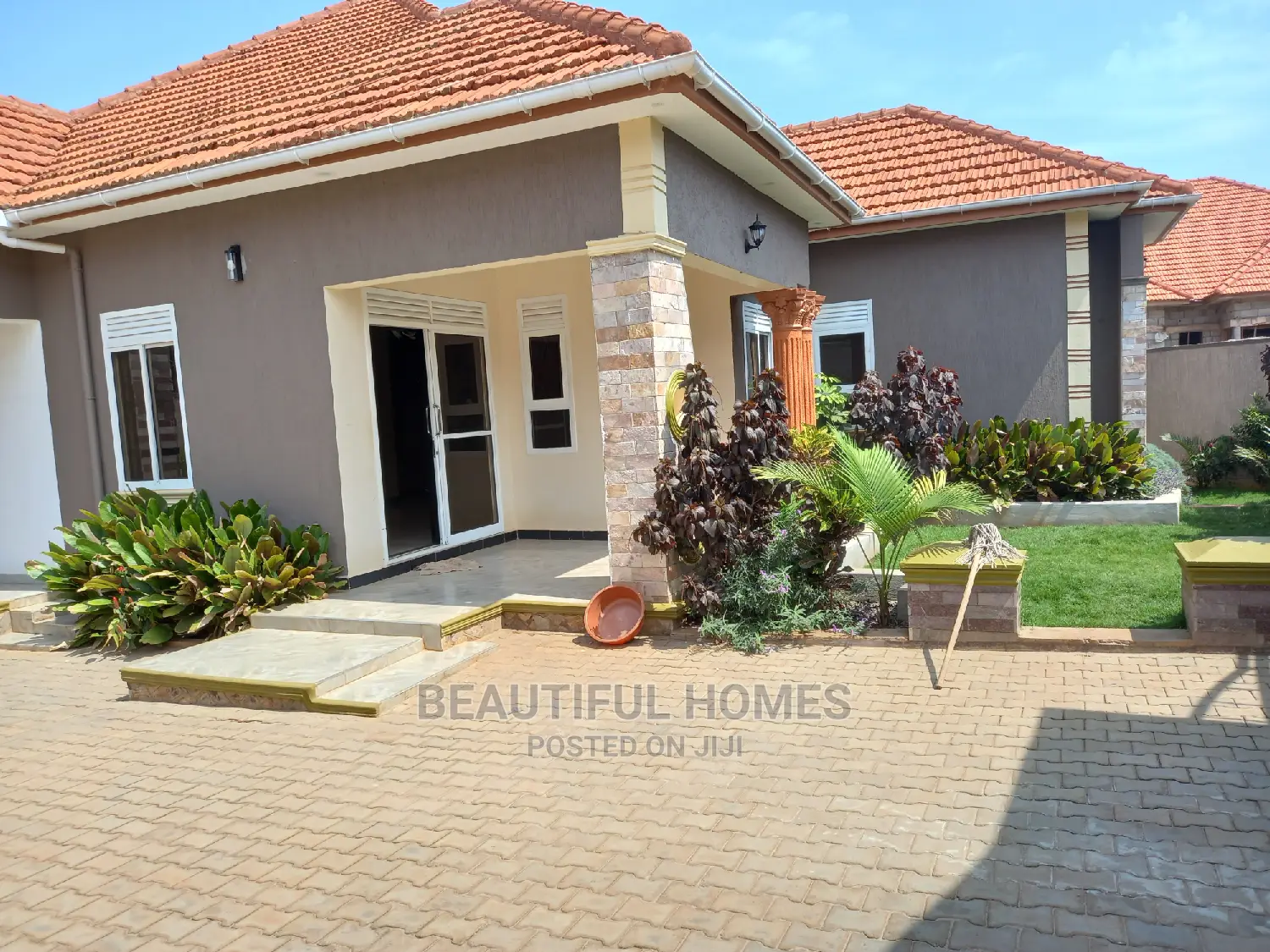 Furnished 4bdrm House in Kira for Sale in Kira