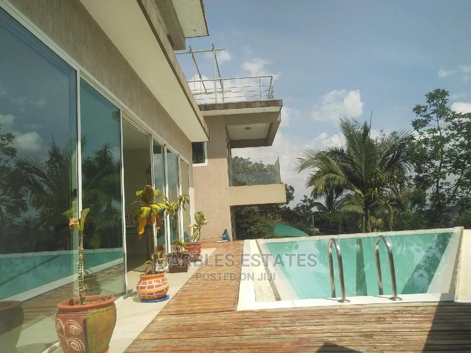 5bdrm Townhouse/Terrace in Mbuya, Central Division for Rent in Central Division