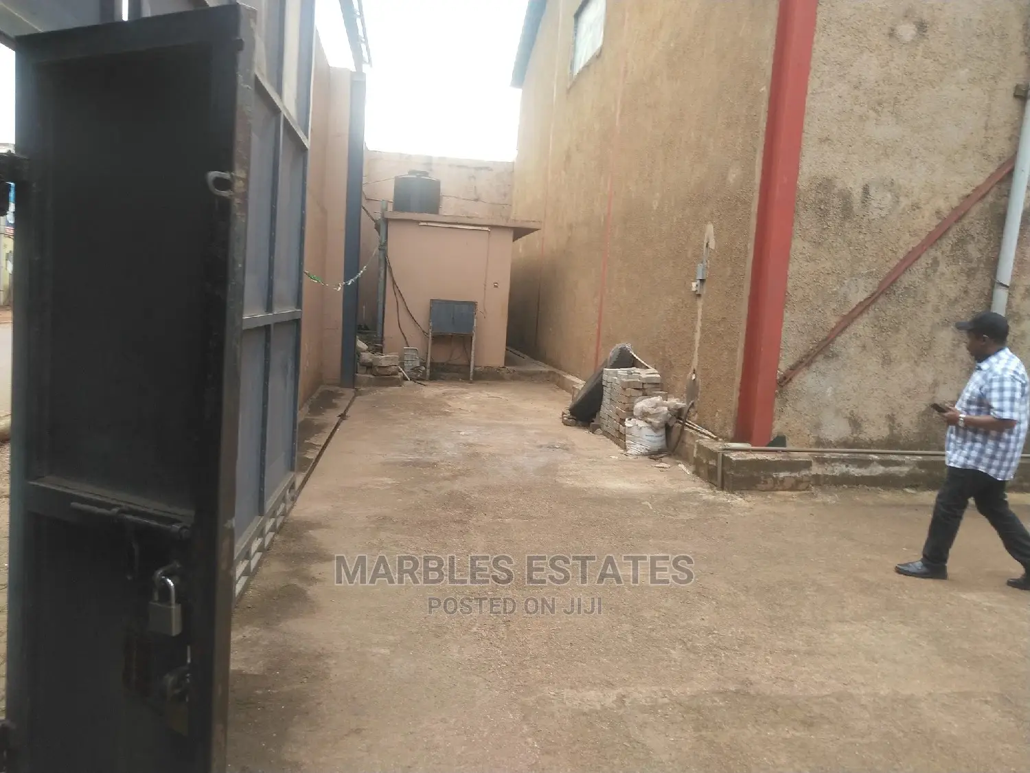 Warehouse for Rent in Kampala Sixth Street 1200 Square Meter in Central Division