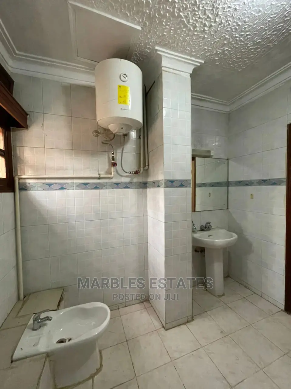 5bdrm House in Bugolobi, Central Division for Rent in Central Division