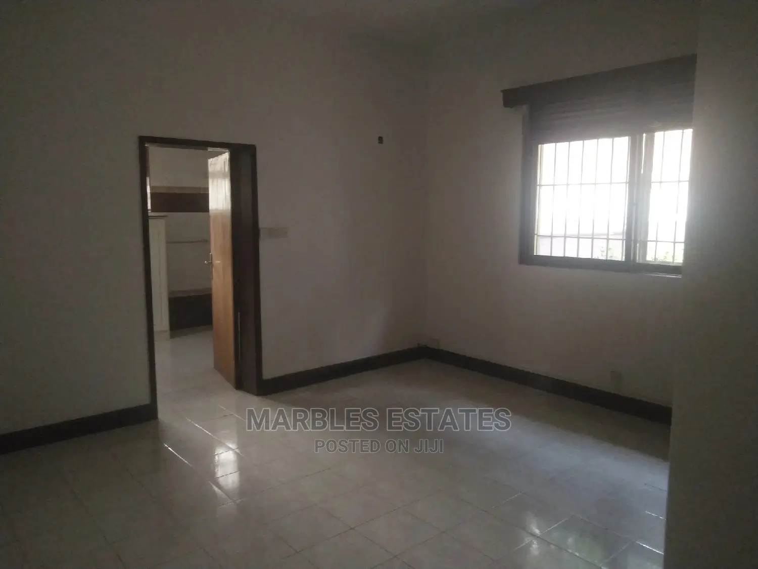 3bdrm Bungalow in Kololo, Central Division for Rent in Central Division