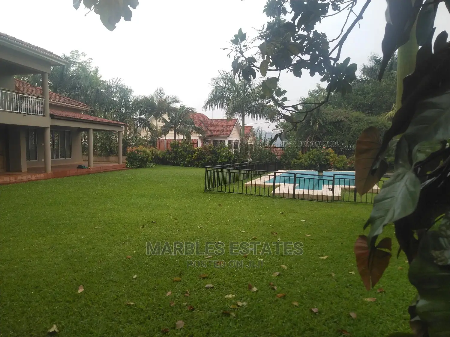 7bdrm House in Naguru, Central Division for Sale in Central Division