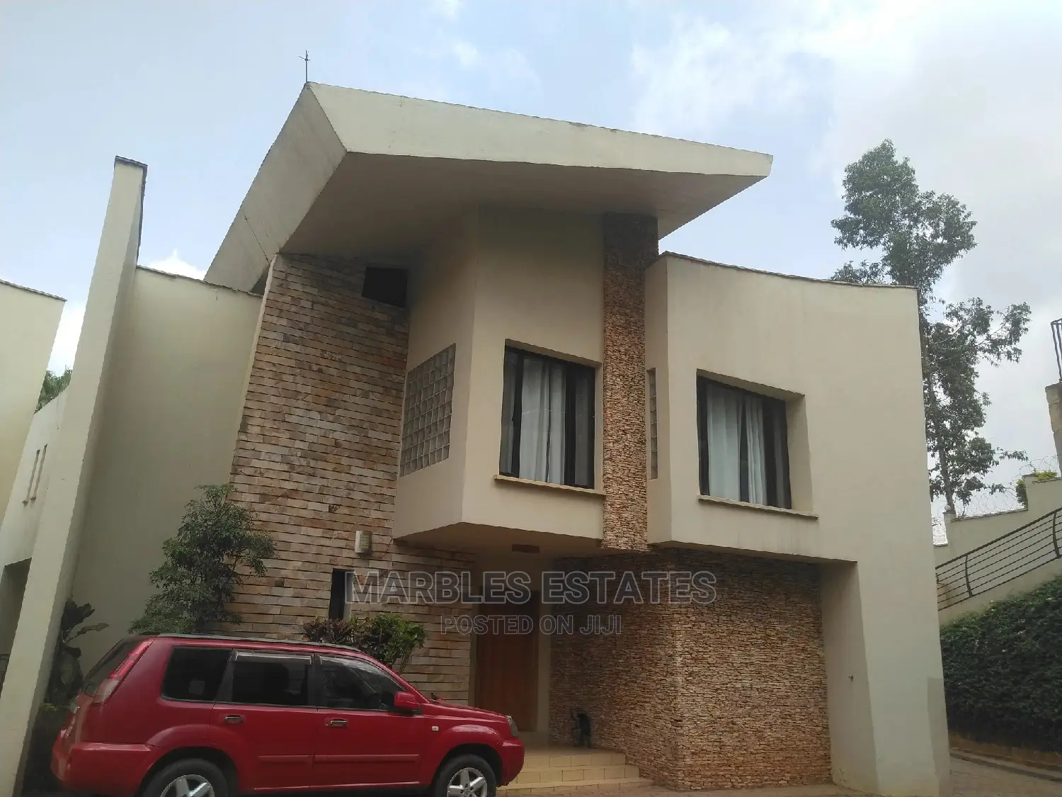 Furnished 2bdrm Townhouse/Terrace in Naguru, Central Division for Rent in Central Division