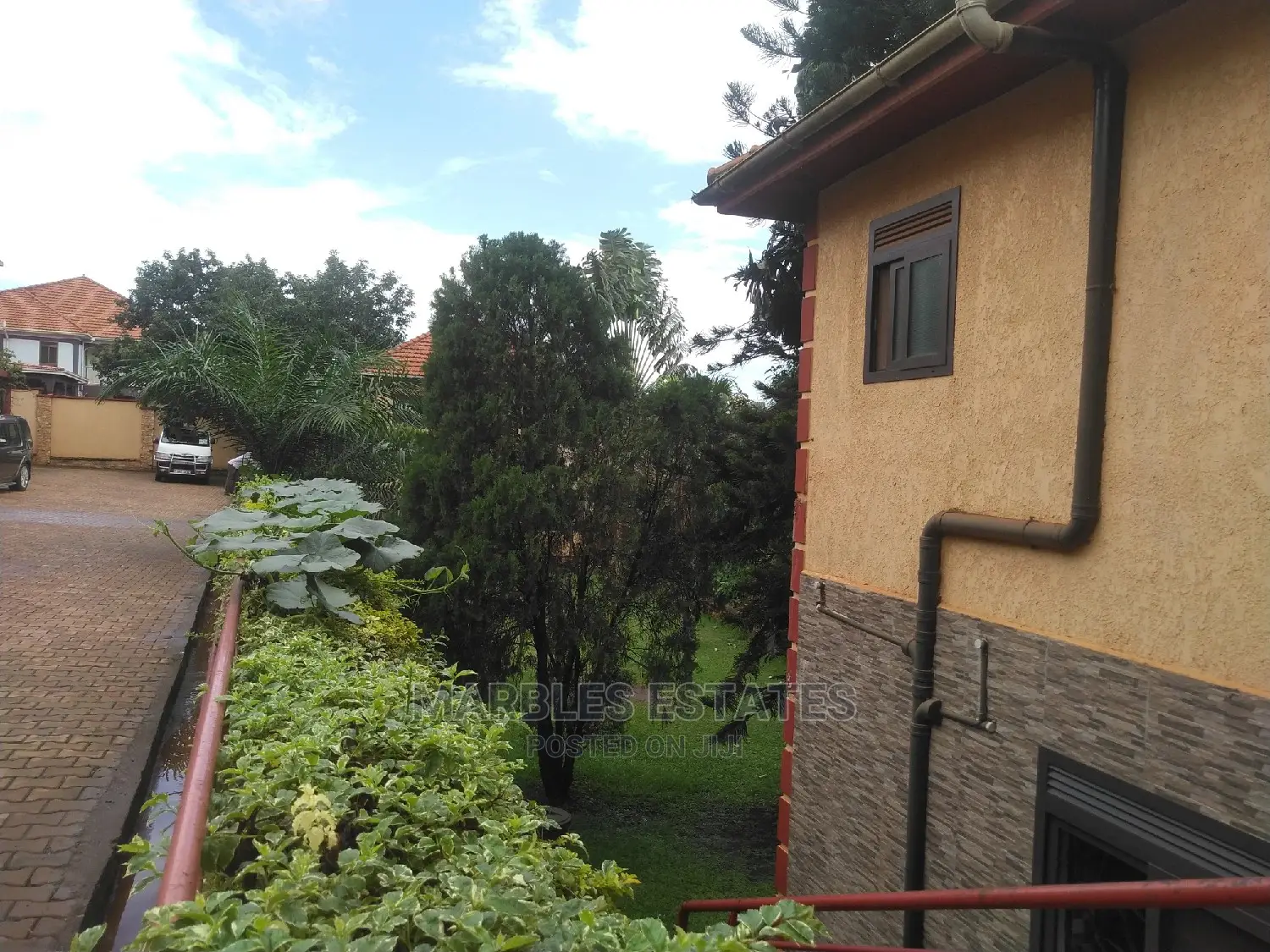 4bdrm Townhouse/Terrace in Naguru, Central Division for Rent in Central Division