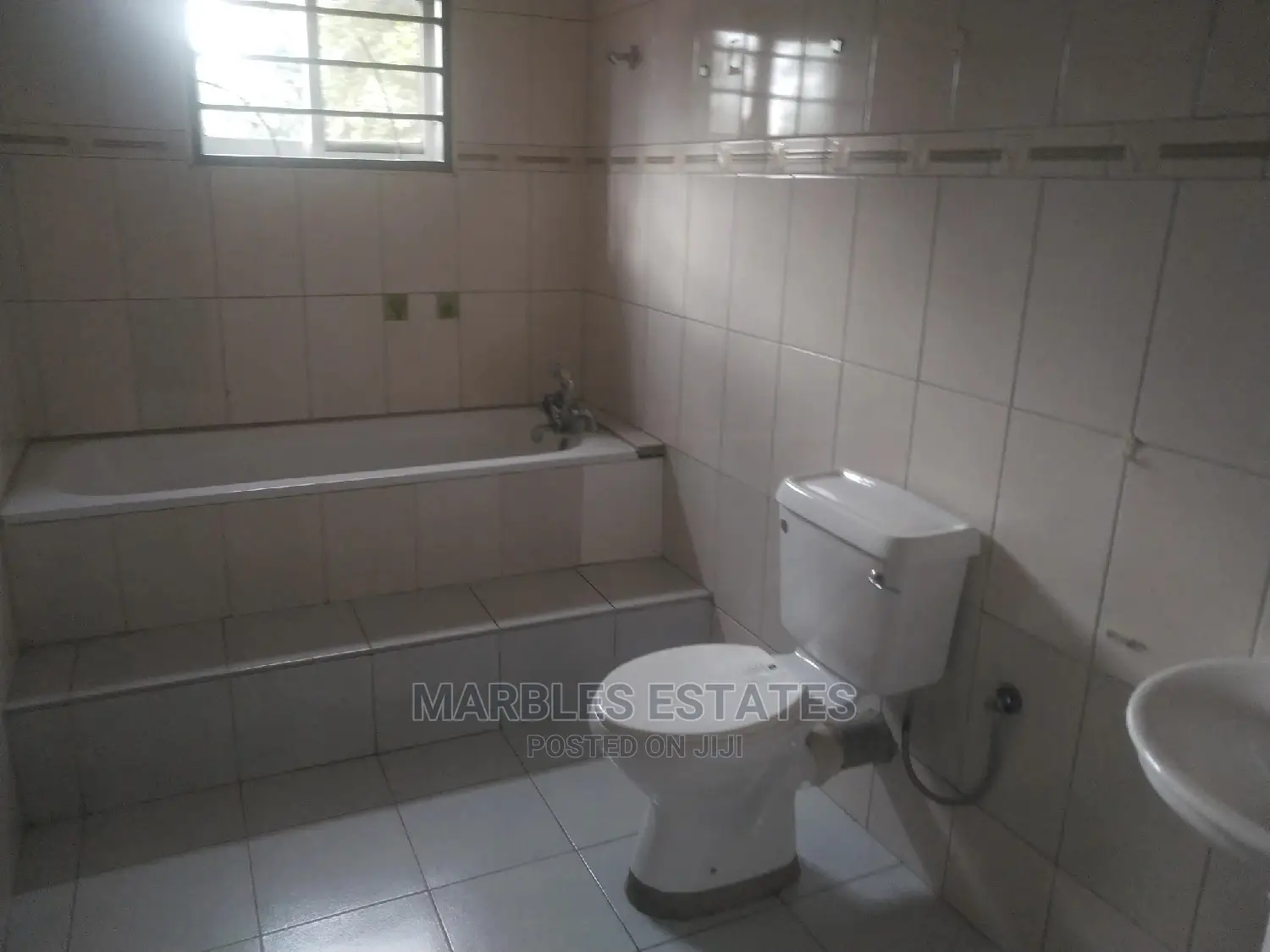 Furnished 3bdrm Townhouse/Terrace in Naguru, Central Division for Rent in Central Division