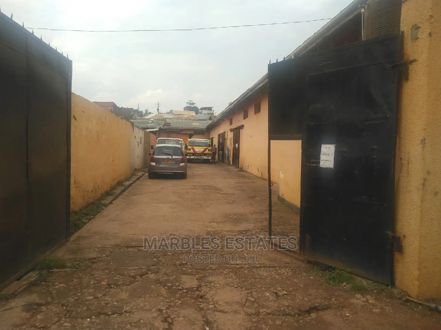 Warehouse for Rent in Kampala 350sqms in Central Division