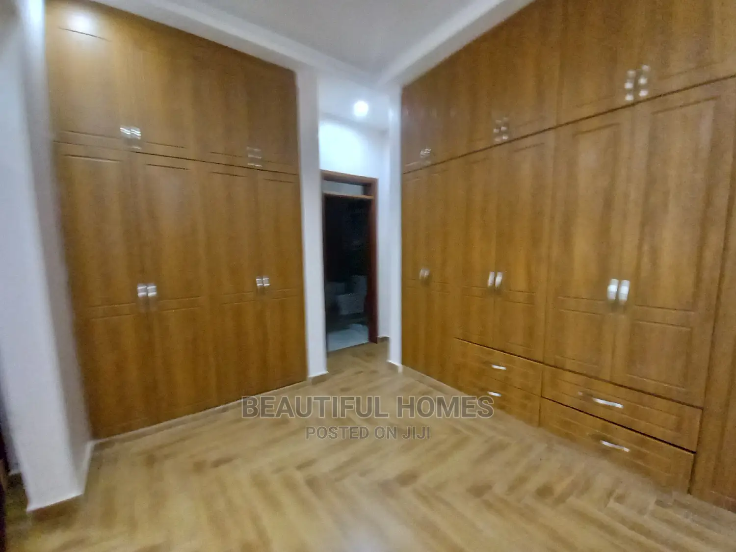 Furnished 4bdrm House in Kyanja, Kira for Sale in Kira