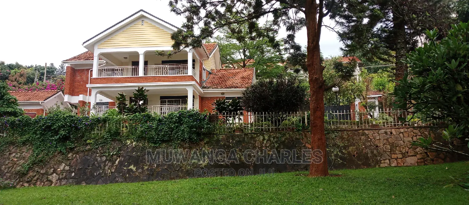 4bdrm Duplex in Fs Properties Ltd, Central Division for Rent in Central Division