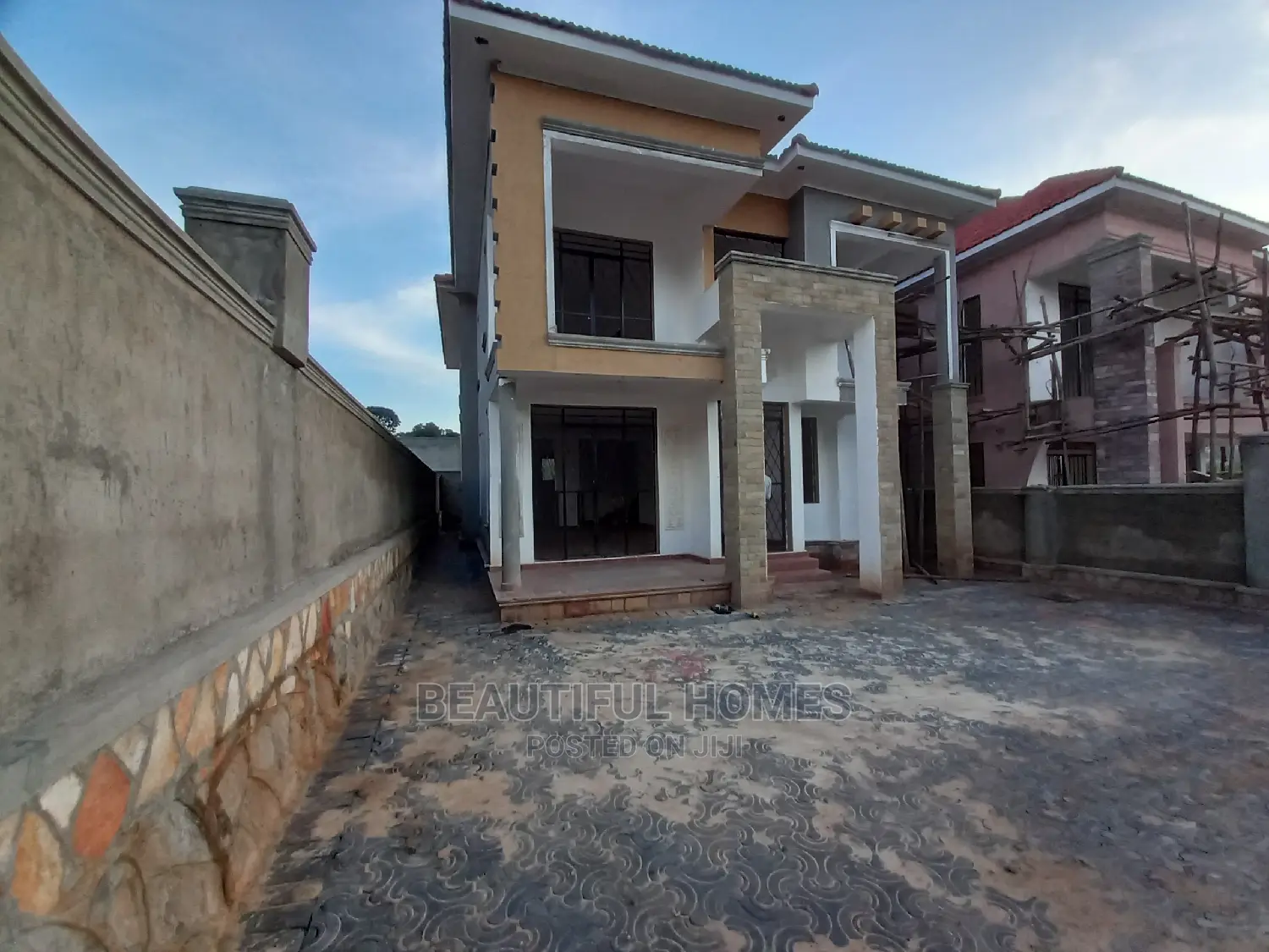 Furnished 4bdrm House in Najjera, Kira for Sale in Kira