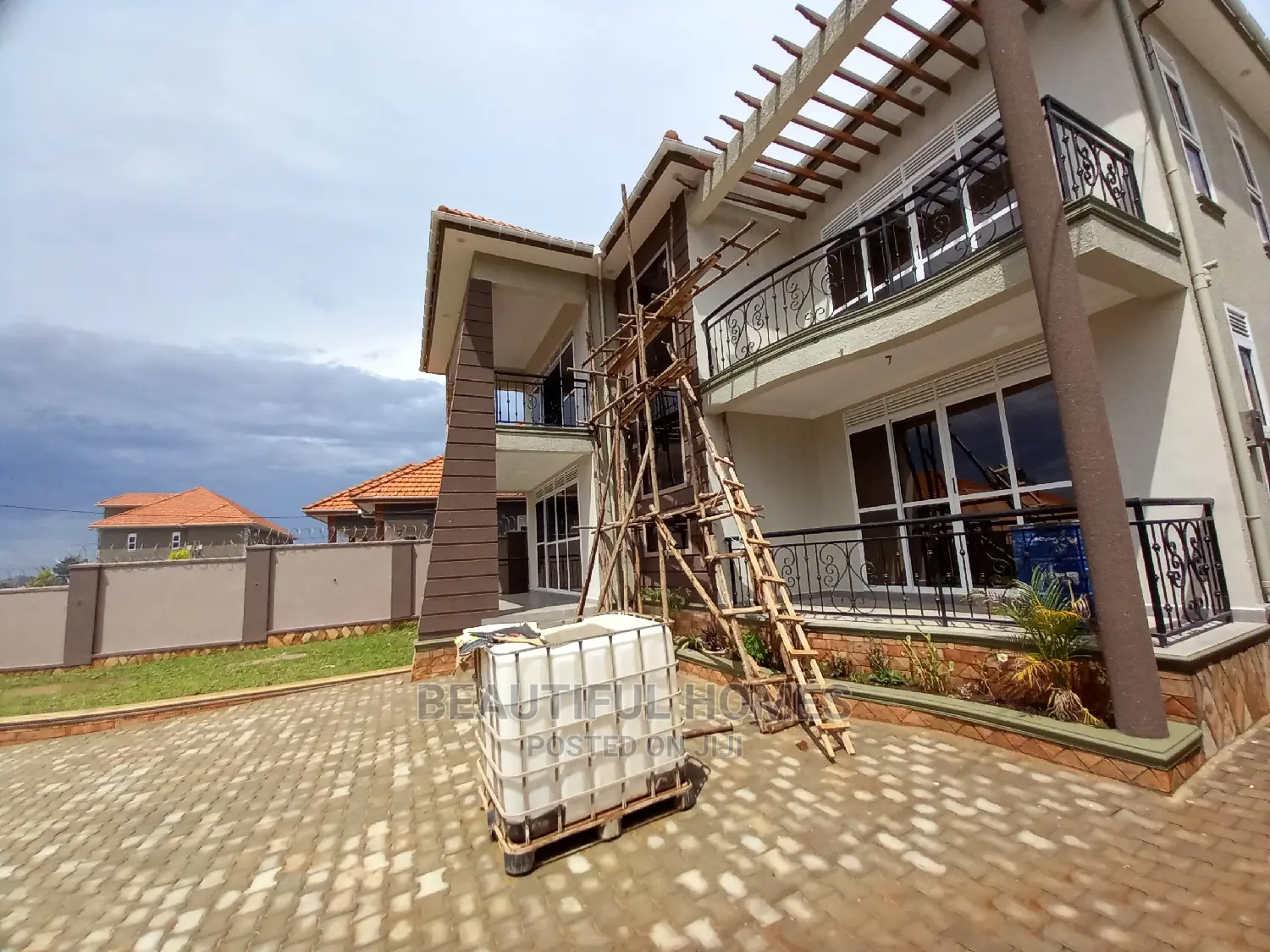 Furnished 5bdrm Mansion in Najjera, Kira for Sale in Kira