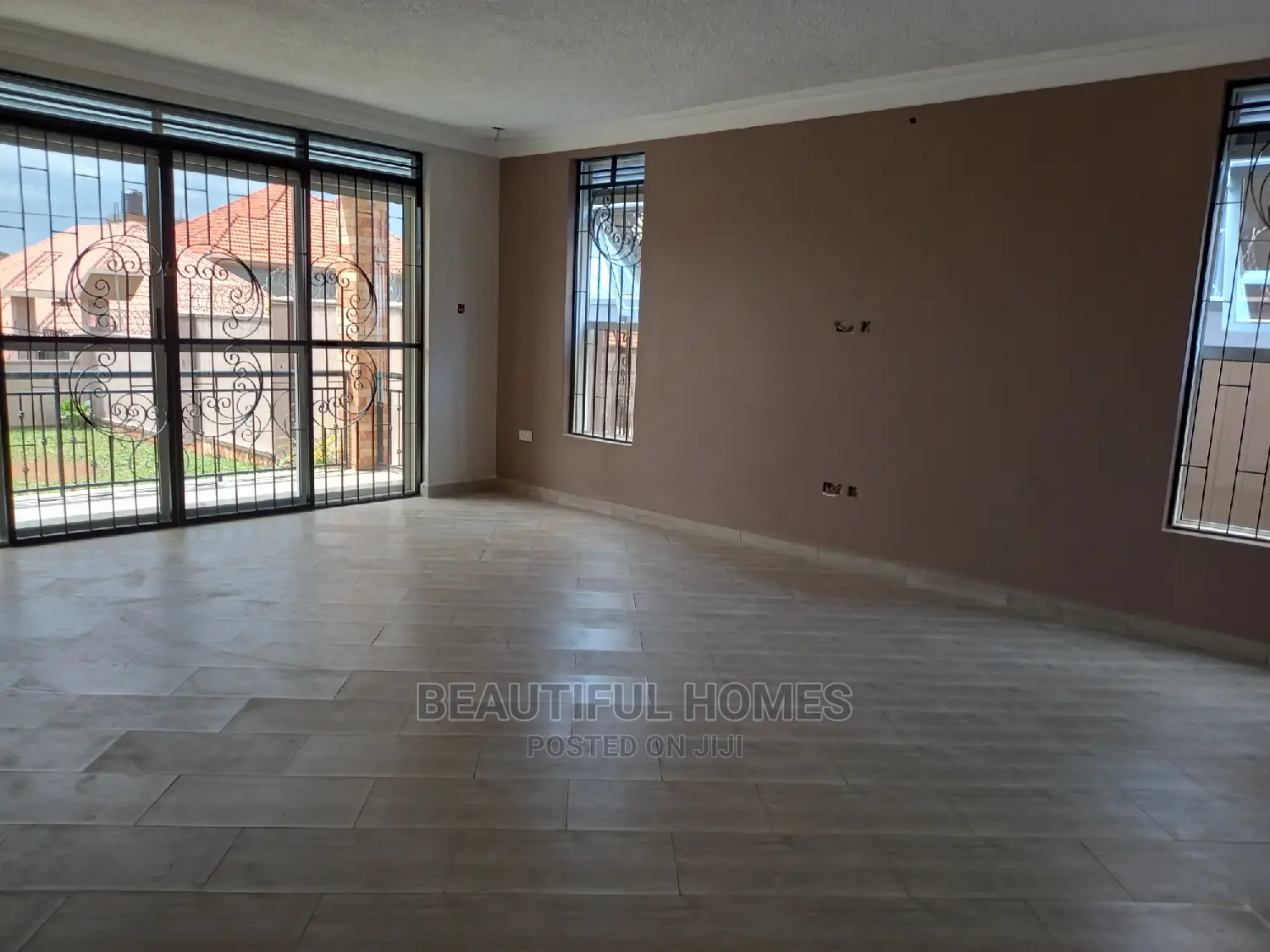 Furnished 5bdrm Mansion in Najjera, Kira for Sale in Kira