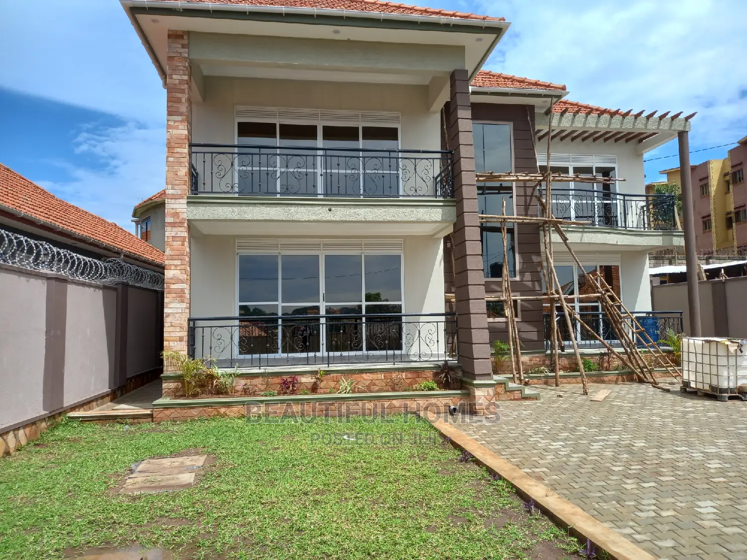 Furnished 5bdrm Mansion in Najjera, Kira for Sale in Kira