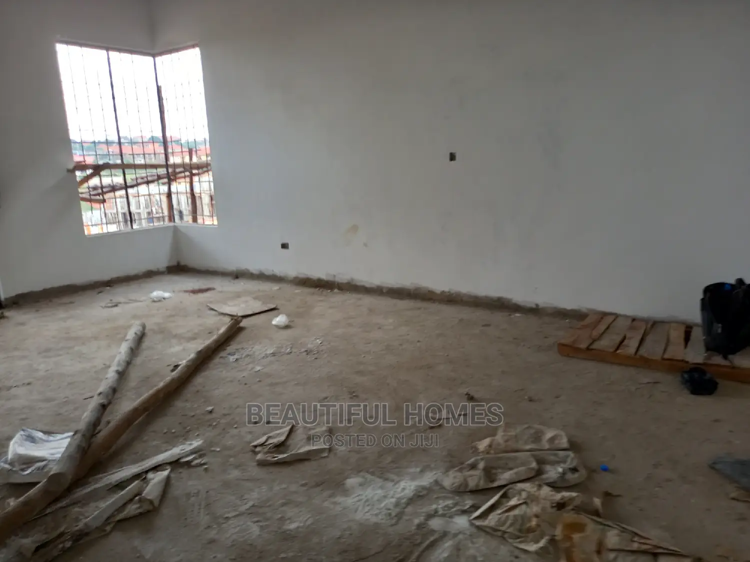 Furnished 6bdrm Mansion in Kisaasi, Central Division for Sale in Central Division