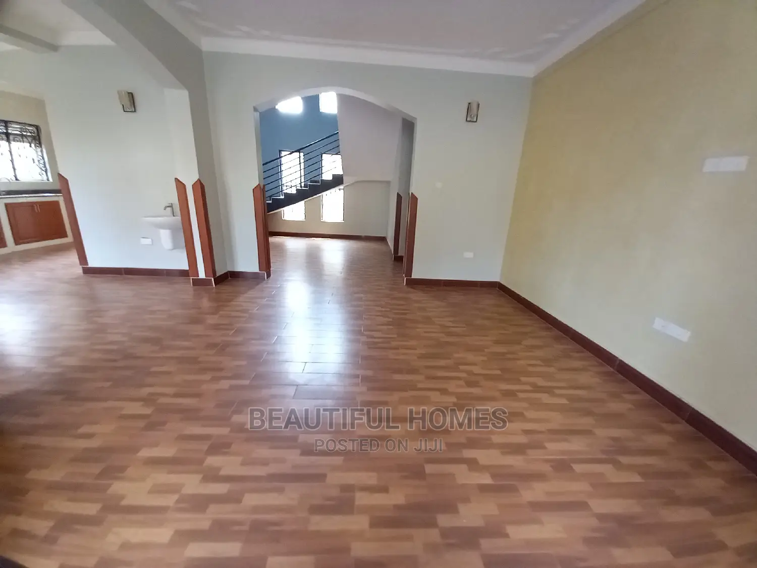 Furnished 6bdrm Mansion in Najjera, Kira for Sale in Kira