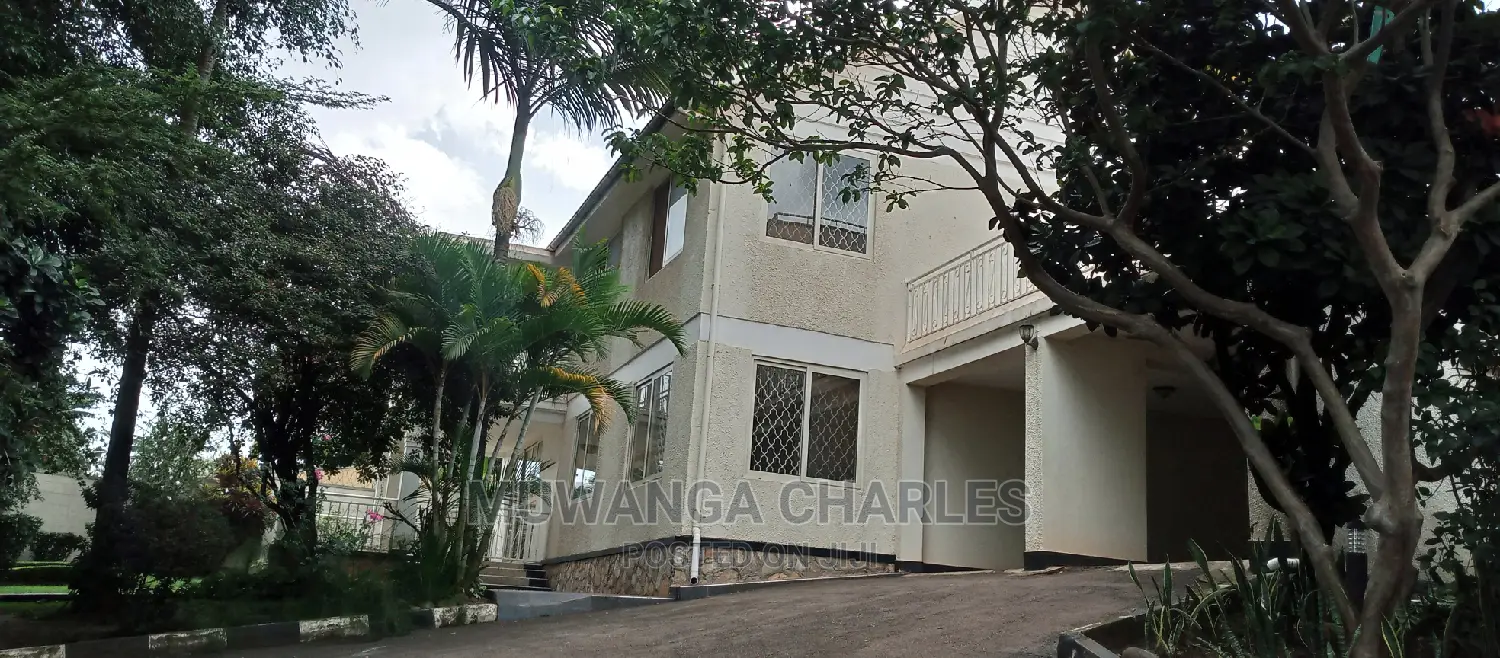 4bdrm Duplex in Fs Properties Ltd, Central Division for Sale in Central Division