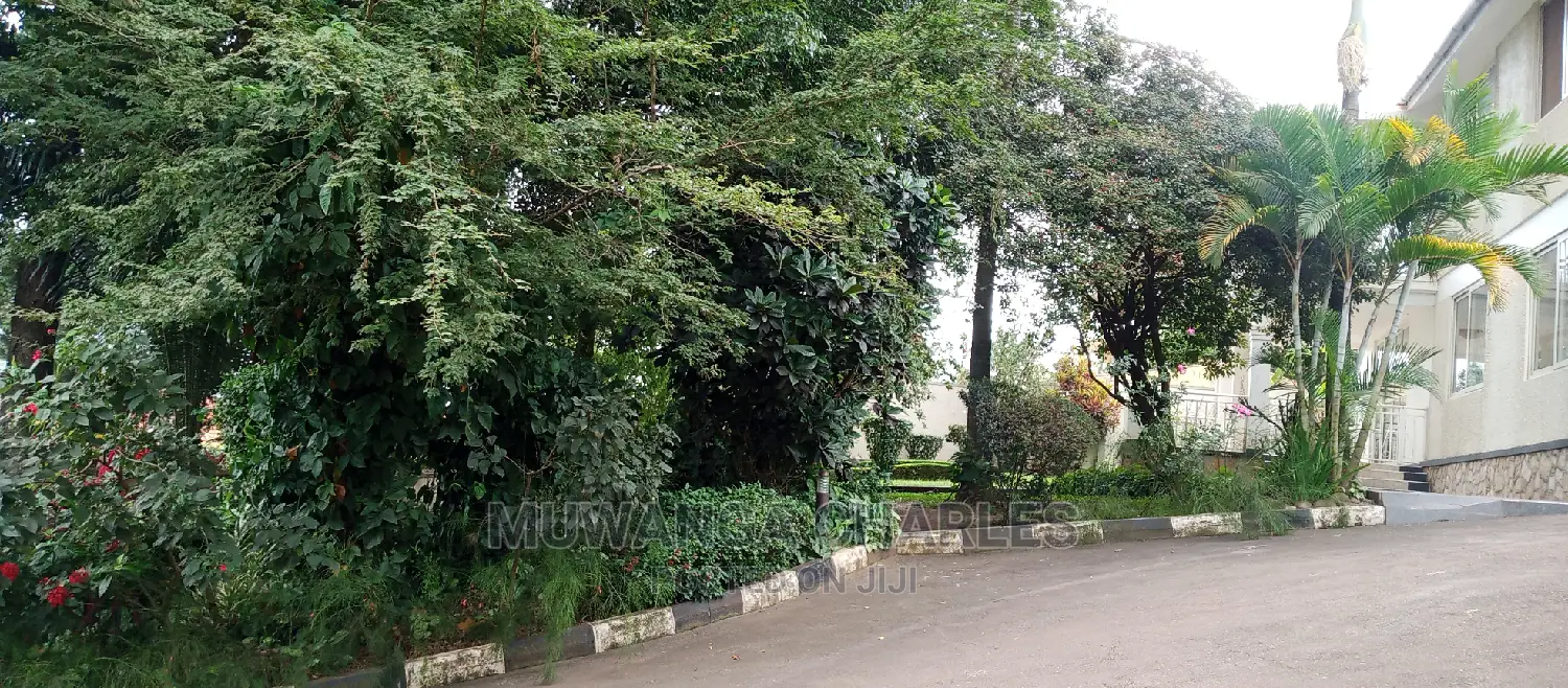 4bdrm Duplex in Fs Properties Ltd, Central Division for Sale in Central Division