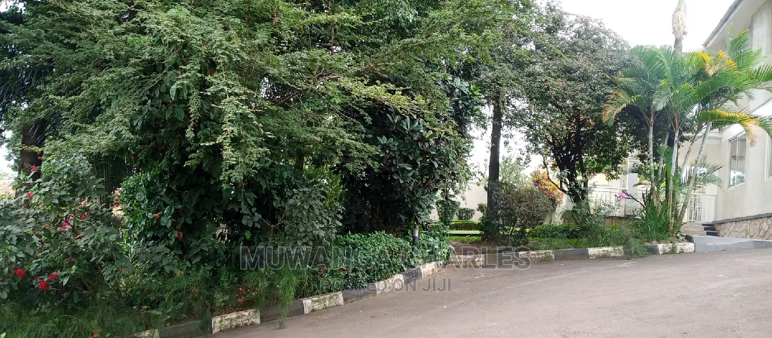 4bdrm Duplex in Fs Properties Ltd, Central Division for Sale in Central Division