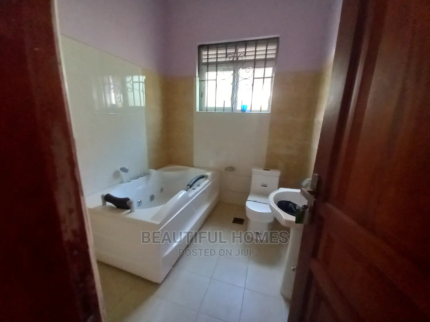 Furnished 4bdrm House in Nakwero Kira for Sale in Kira