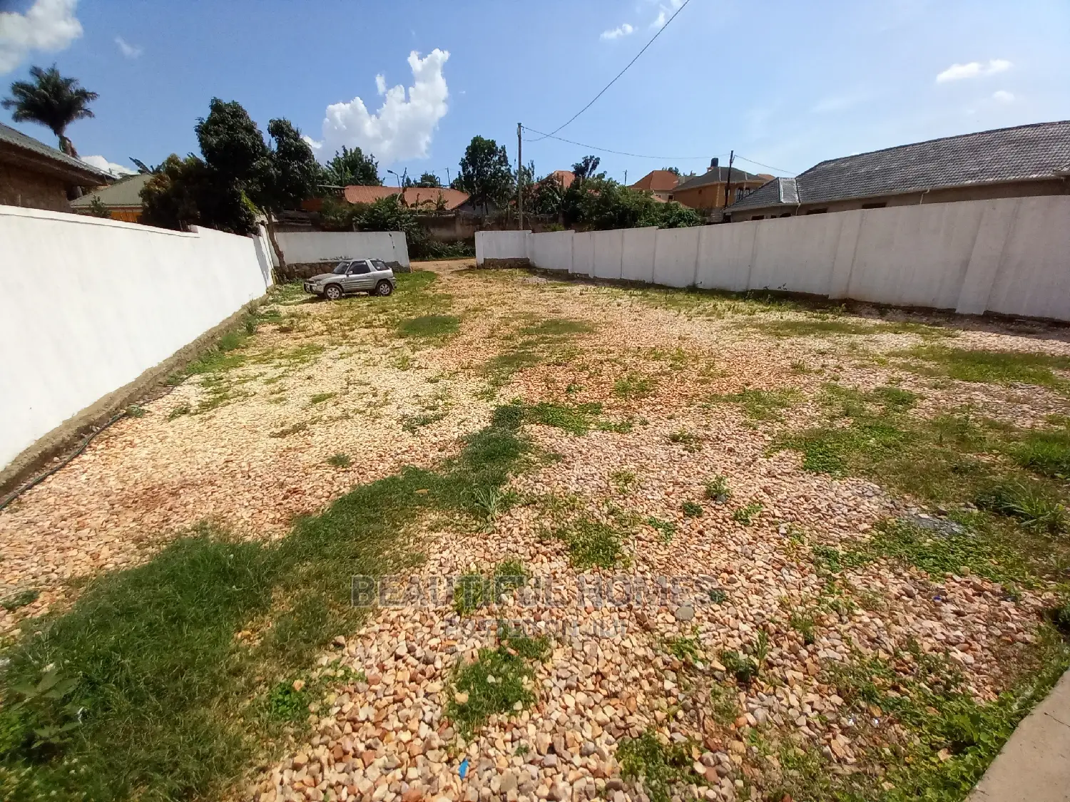 Furnished 2bdrm Block of Flats in Kira for Sale in Kira