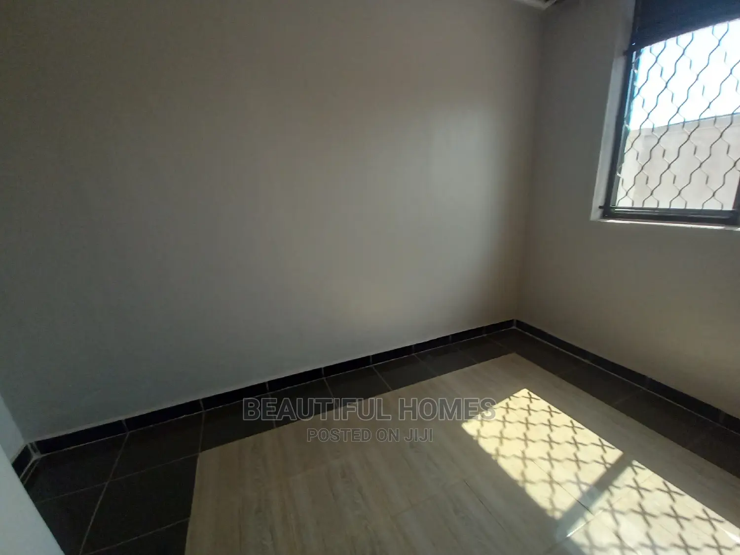 Furnished 2bdrm Apartment in Kira for Sale in Kira