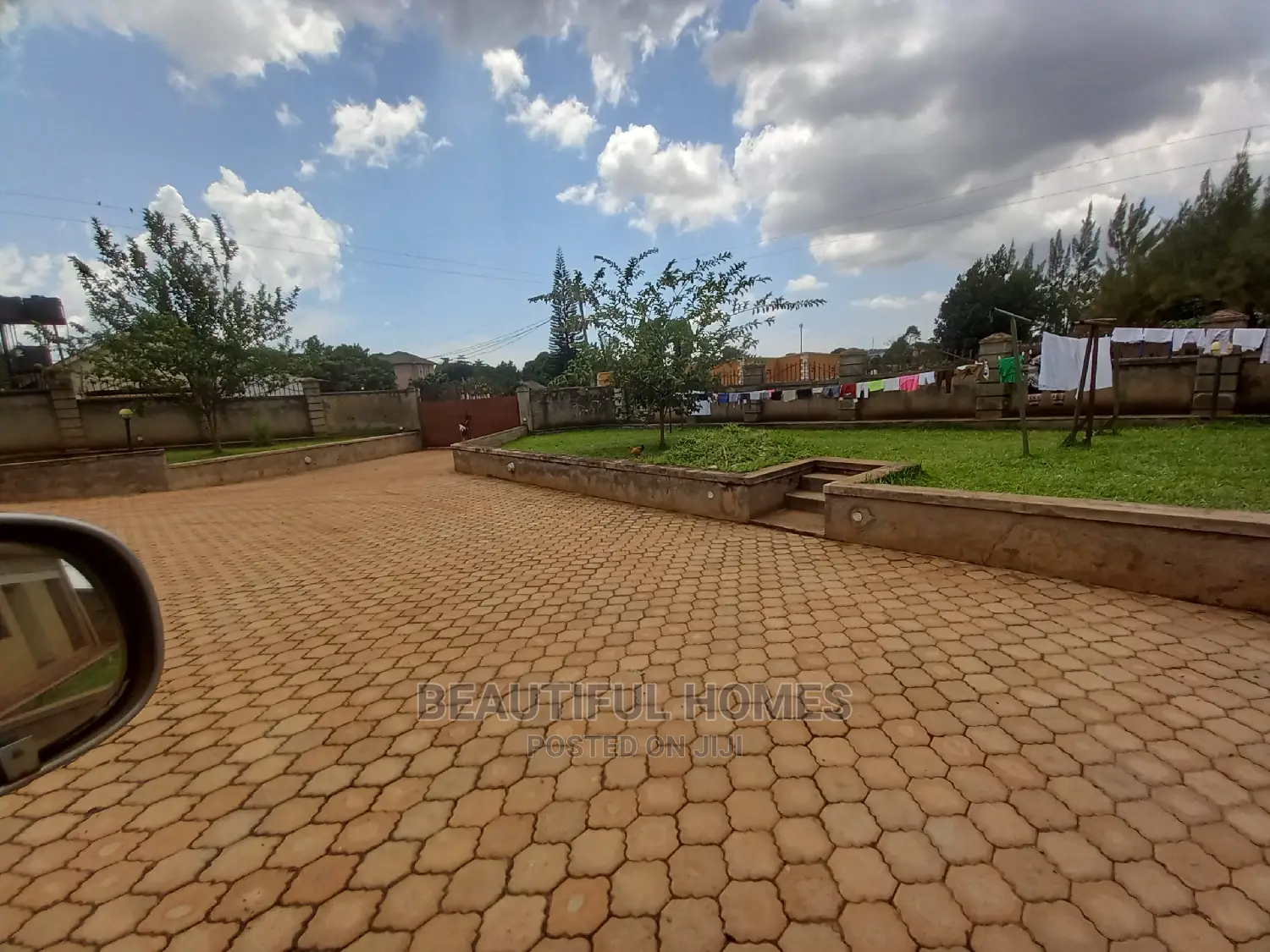 Furnished 2bdrm Apartment in Kiwatule, Central Division for Sale in Central Division