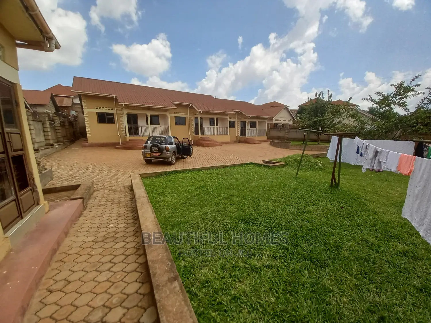 Furnished 2bdrm Apartment in Kiwatule, Central Division for Sale in Central Division