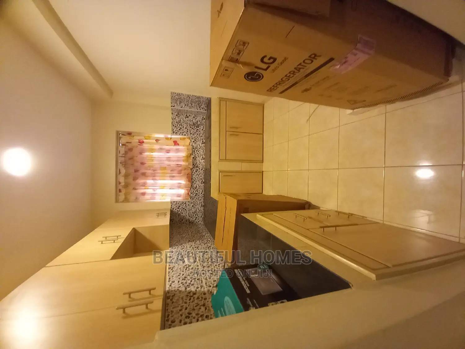 Furnished 3bdrm Condo in Kisaasi, Nakawa for Sale in Nakawa