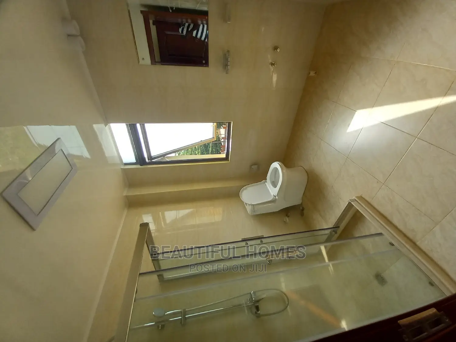 Furnished 2bdrm Condo in Naguru, Nakawa for Sale in Nakawa