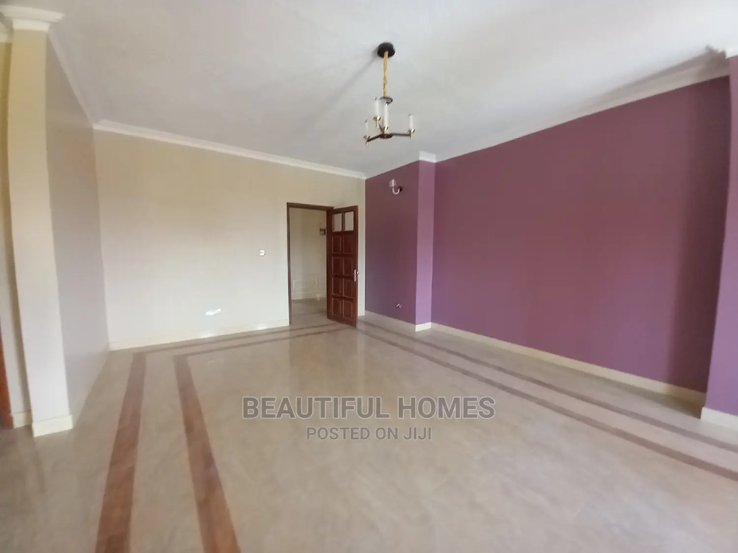Furnished 6bdrm Mansion in Kira Tarmacked, Central Division for Sale in Central Division