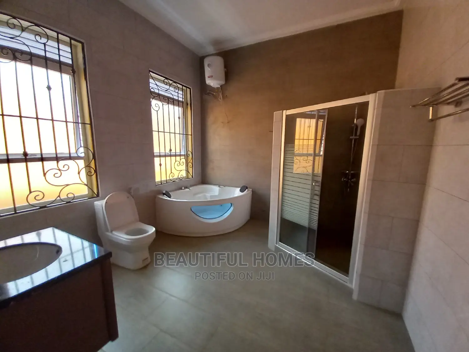 Furnished 6bdrm House in Kira High End for Sale in Kira