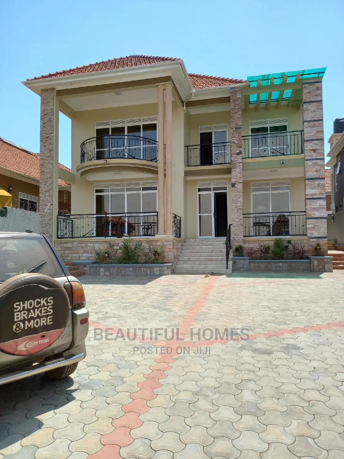 Furnished 6bdrm Mansion in Kira for Sale in Kira
