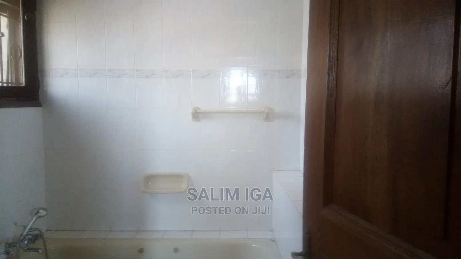 5bdrm Duplex in Kololo Property, Central Division for Rent in Central Division