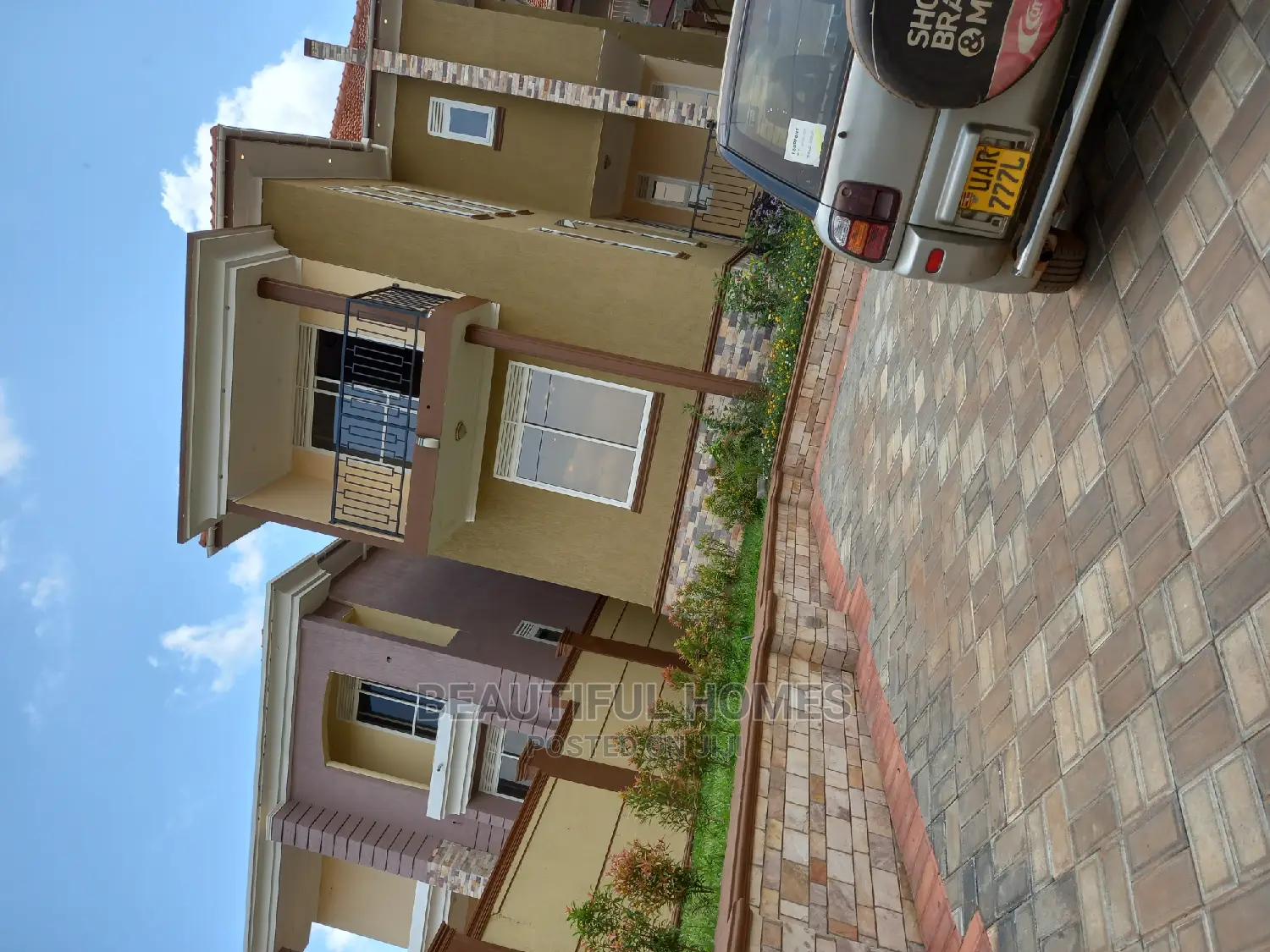 Furnished 4bdrm Duplex in All Tarmack, Kira for Sale in Kira
