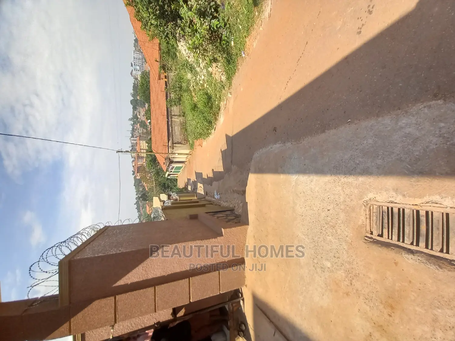Furnished 2bdrm Apartment in Kisaasi, Nakawa for Sale in Nakawa