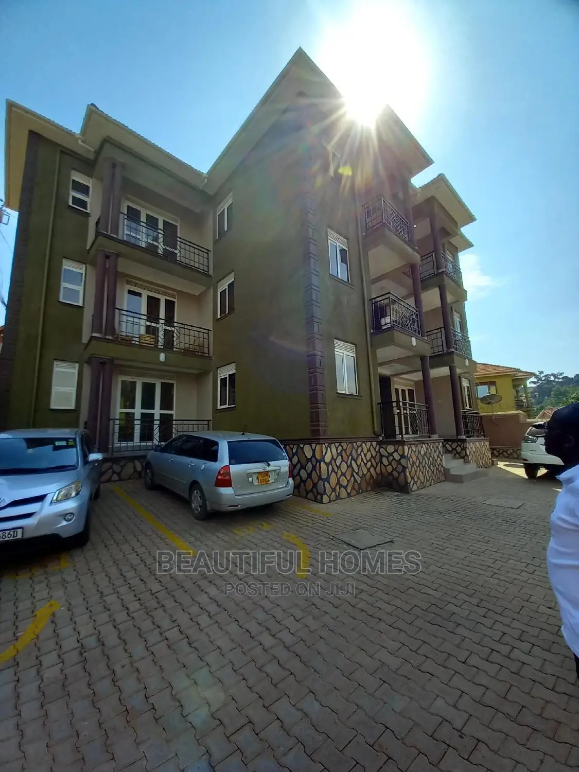 Furnished 2bdrm Apartment in Kisaasi, Central Division for Sale in Central Division