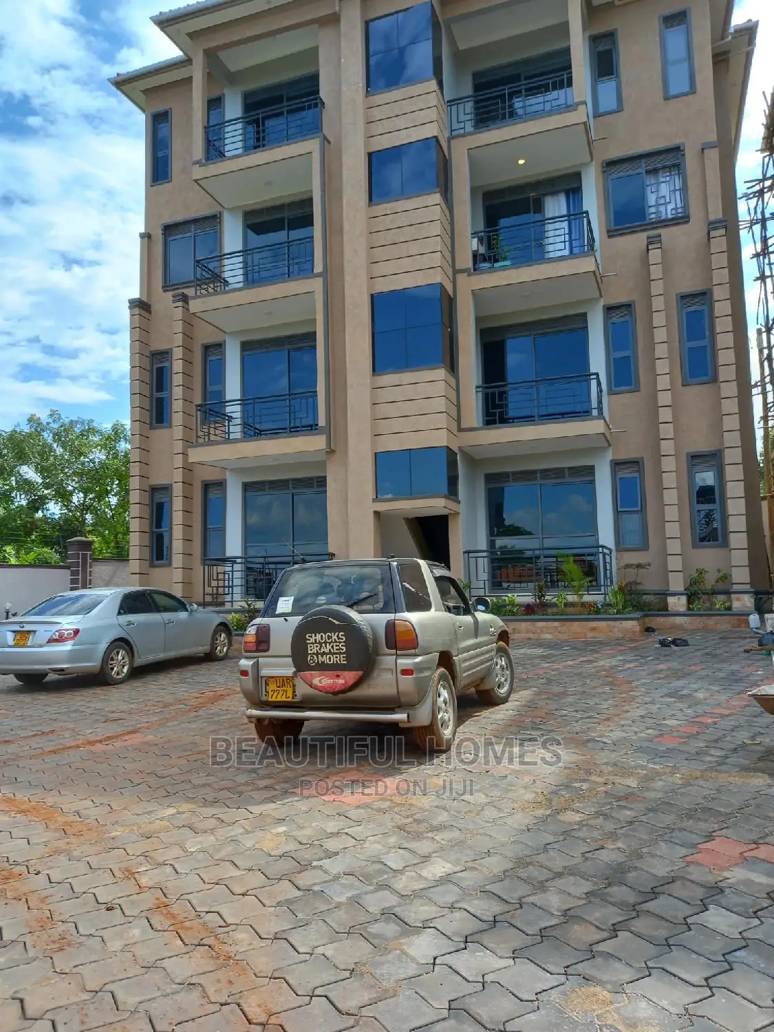 Furnished 2bdrm Apartment in Kisaasi, Central Division for Sale in Central Division