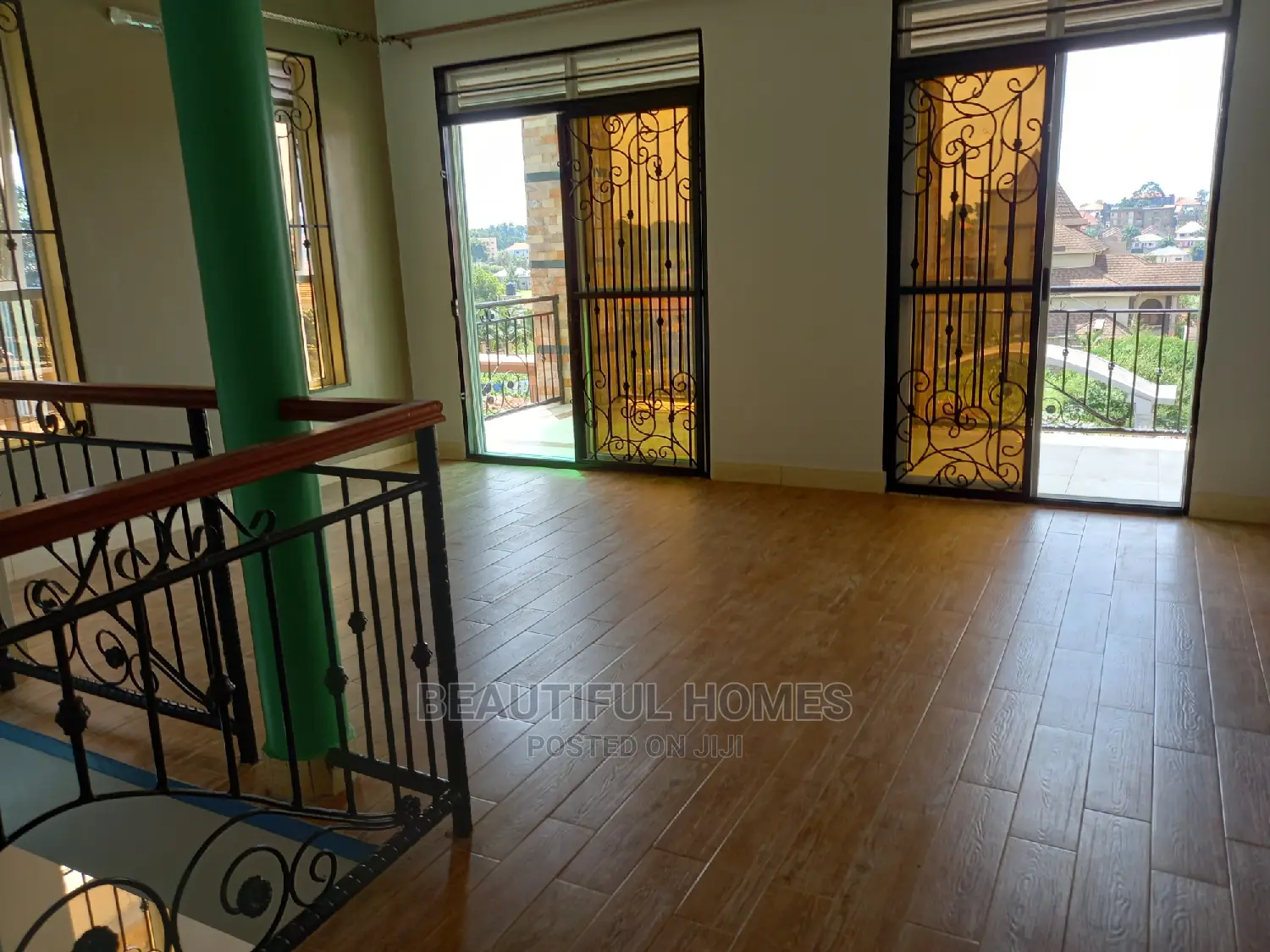 Furnished 4bdrm Duplex in Kira for Sale in Kira